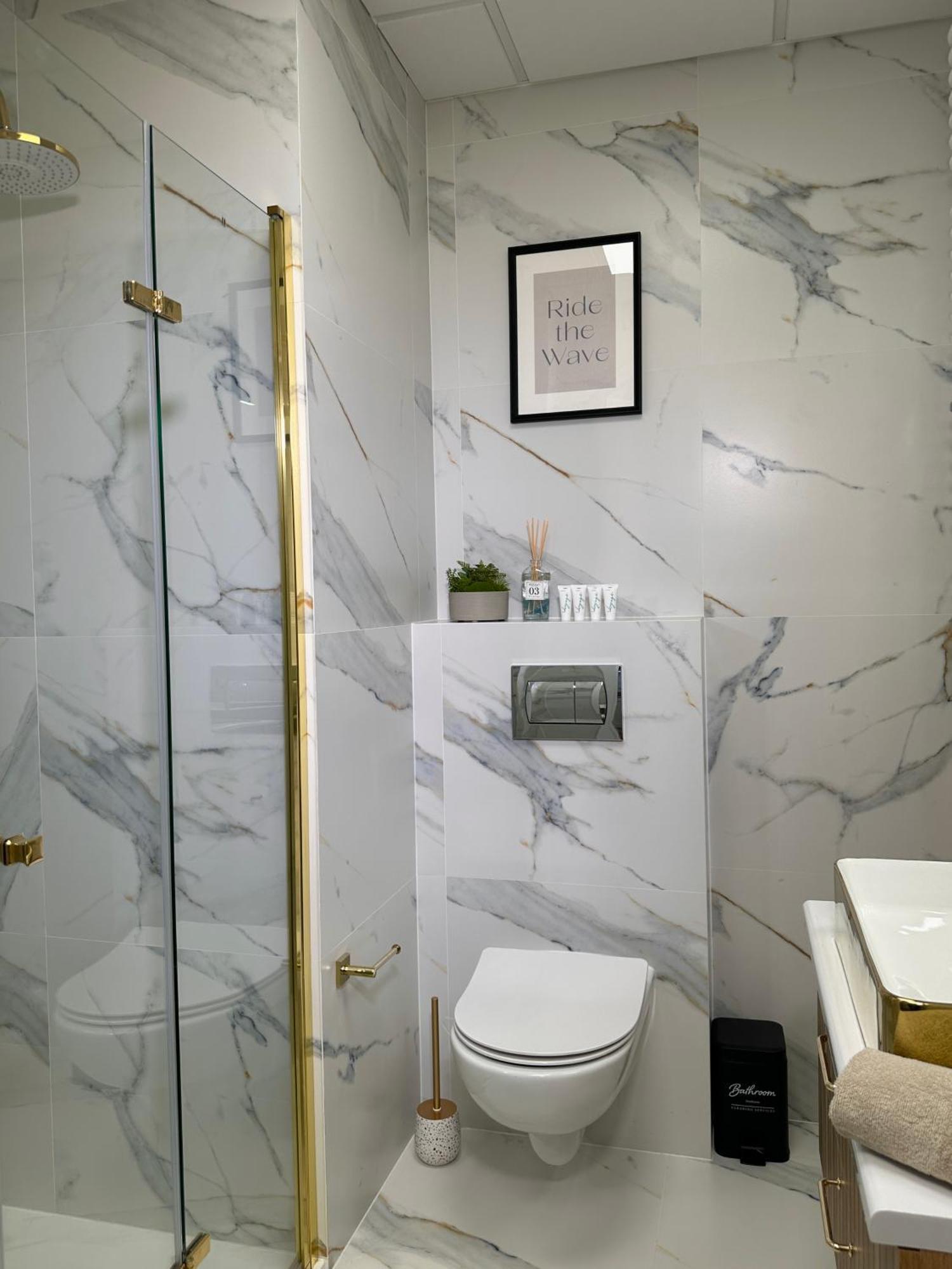 Sky Tower Apartments Warsaw Ngoại thất bức ảnh
